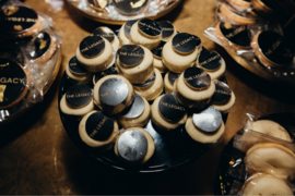 Sweettable 30p black/gold