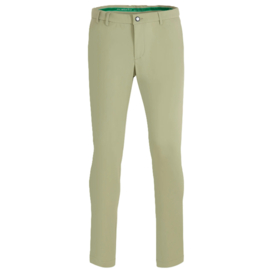 Ian Revolutional, licht groen