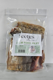 Keetjes zalm forel filet