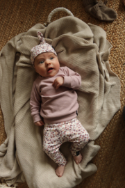 Newbornset - Lilac flower