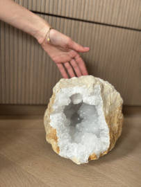 XXL 6,5 kg quartz crystal geode rare big size