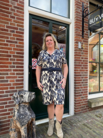 K-DESIGN A103 /P907 JURK BLAUW MET DESIGN & RIEM(sale kan niet retour)