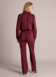 YEST CELIA BROEK L/32 ESSENTIAL WINE RED