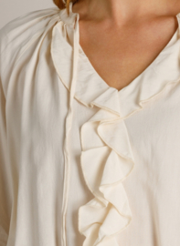 IVY BEAU KAITLYN BLOUSE OFFWHITE