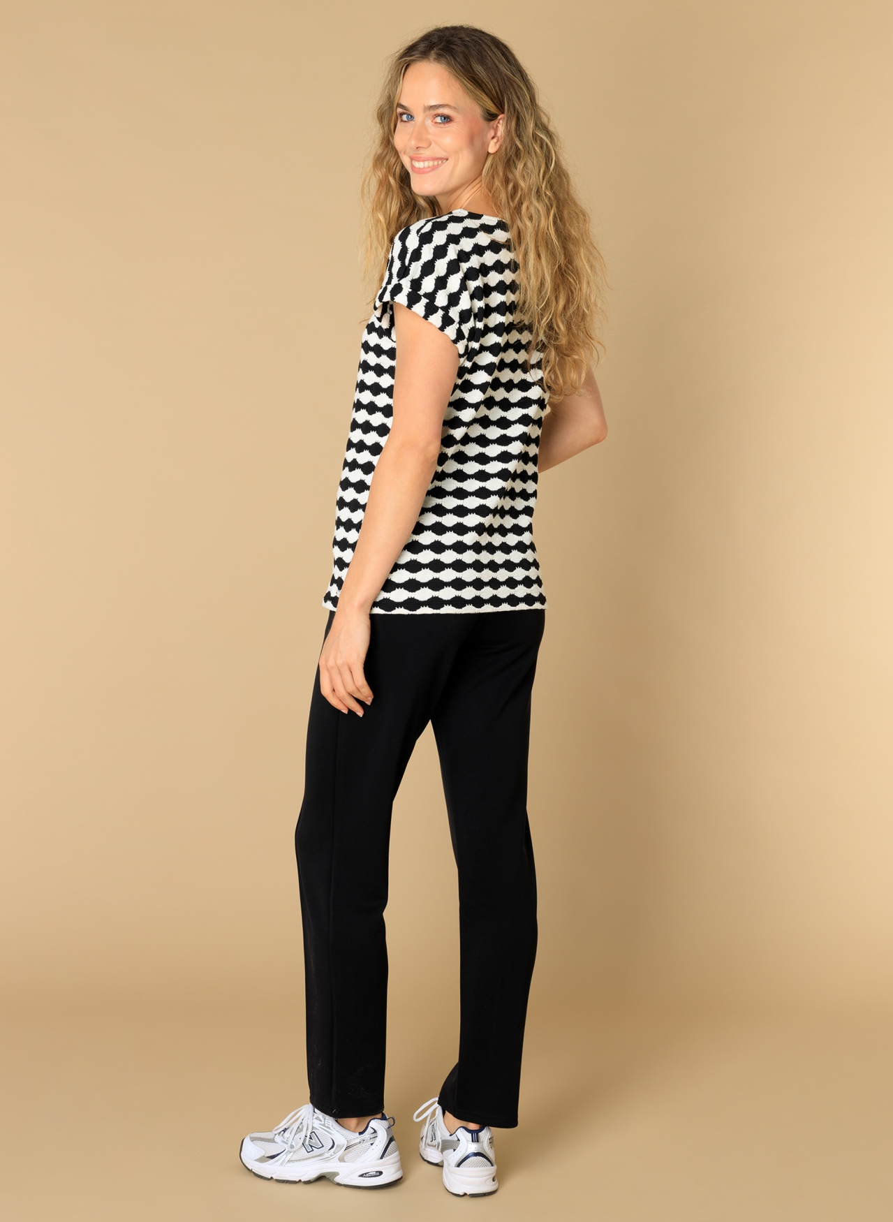 IVY BEAU PRE HERFST ESMEE TOP BLACK/MULTI-COLOUR