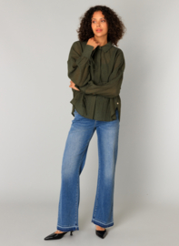 YEST CAROLIE BLOUSE ARMY GREEN