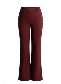 YEST CELIA BROEK L/32 ESSENTIAL WINE RED
