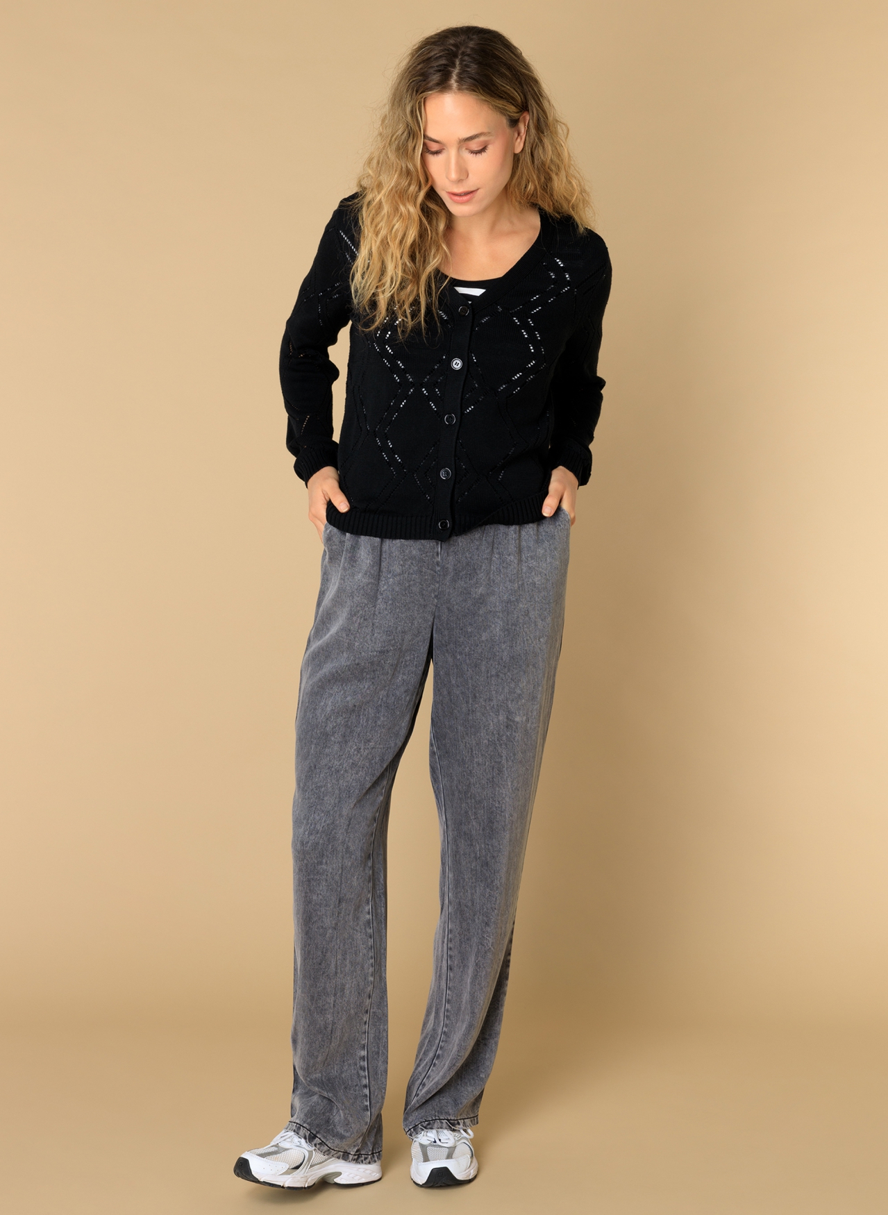 IVY BEAU PRE HERFST EILEEN VEST BLACK
