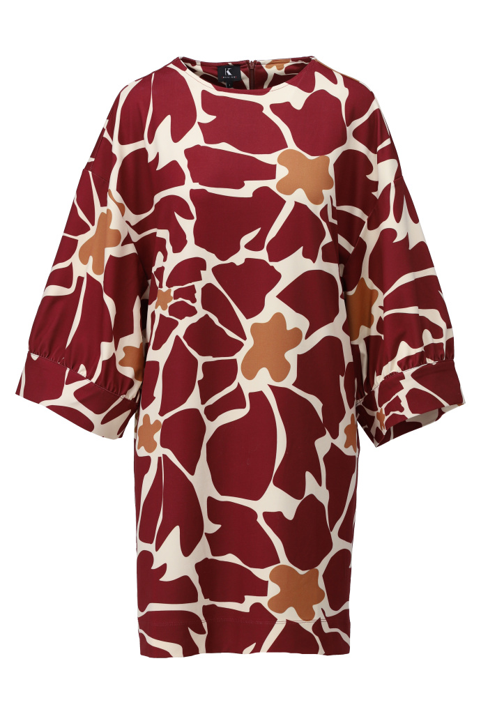 K-DESIGN B300 JURK MET RONDE HALS & DESIGN P046