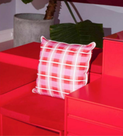 Contrast kussen | square pink+red