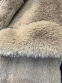 Bodywarmer faux fur taupe