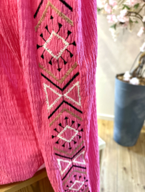 Wafel blouse met geborduurde aztec print