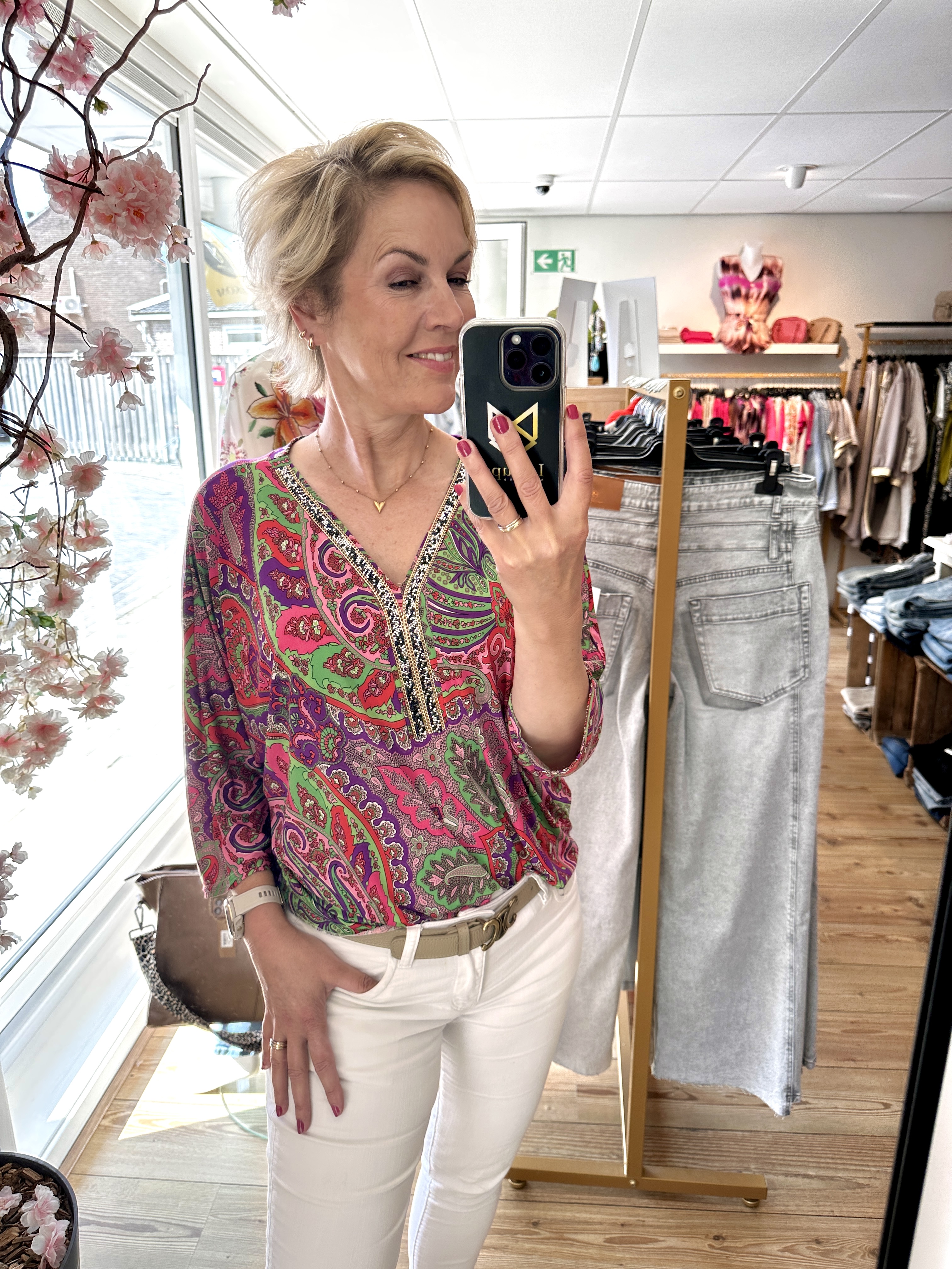 Travel top met steentjes - fuchsia