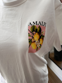 Musthave  by Elja t-shirt Amalfi