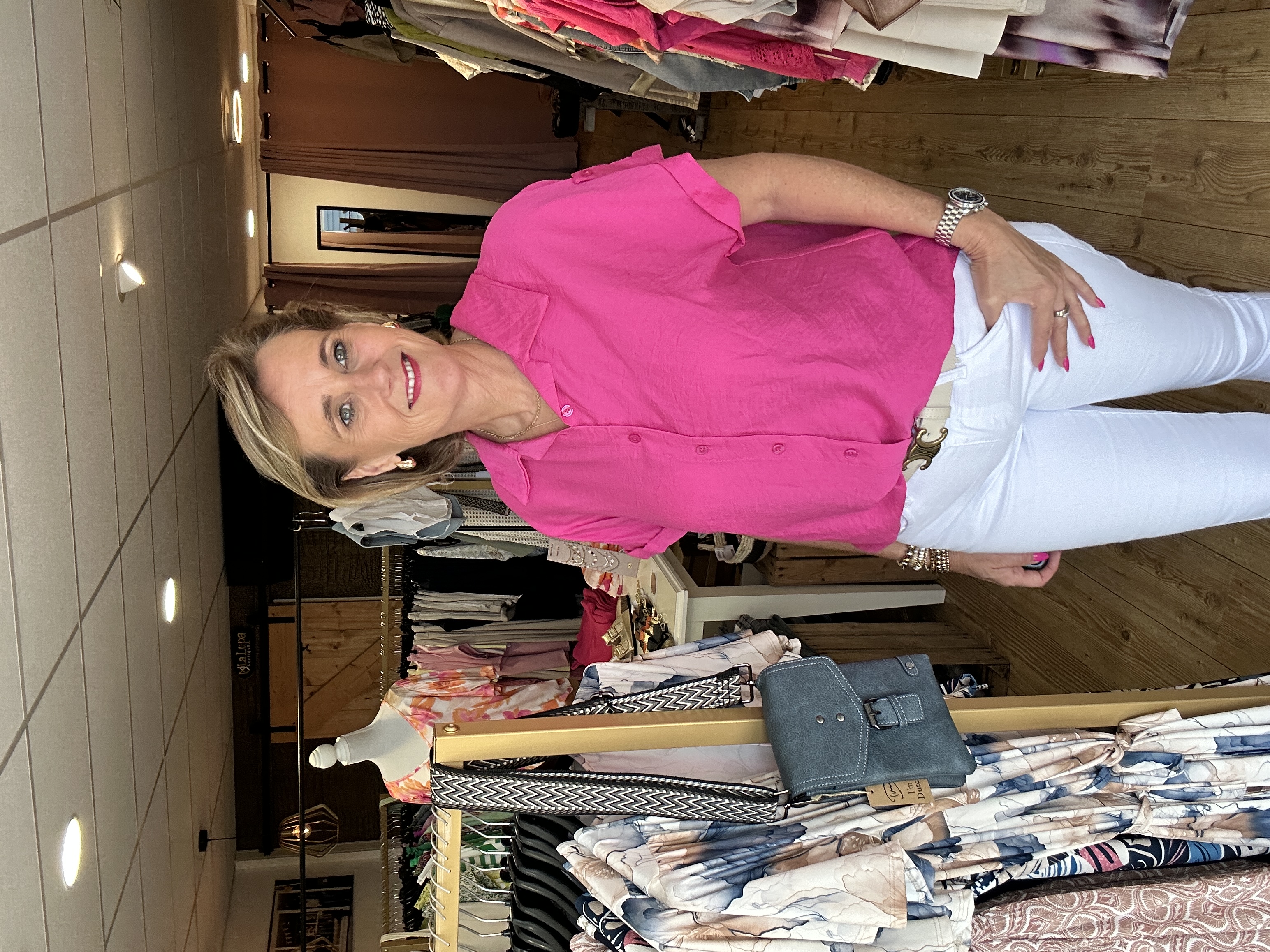 IZ NAIZ  viscose knoopblouse 10950 fuchsia