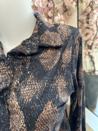 Musthaves by Elja travelblouse Snake
