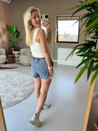 Hemdje Marijke off-white 