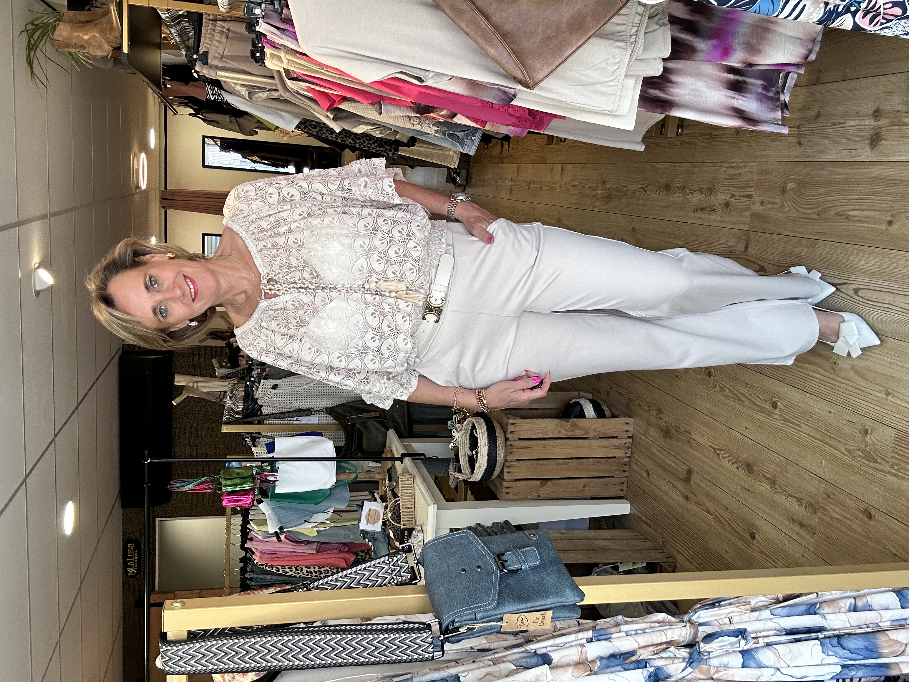 IZ NAIZ broek wijd Twill Sand 3868