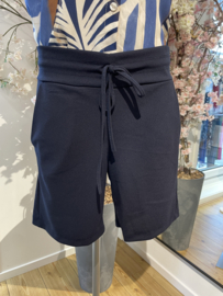 IZ NAIZ travelshort navy 3620