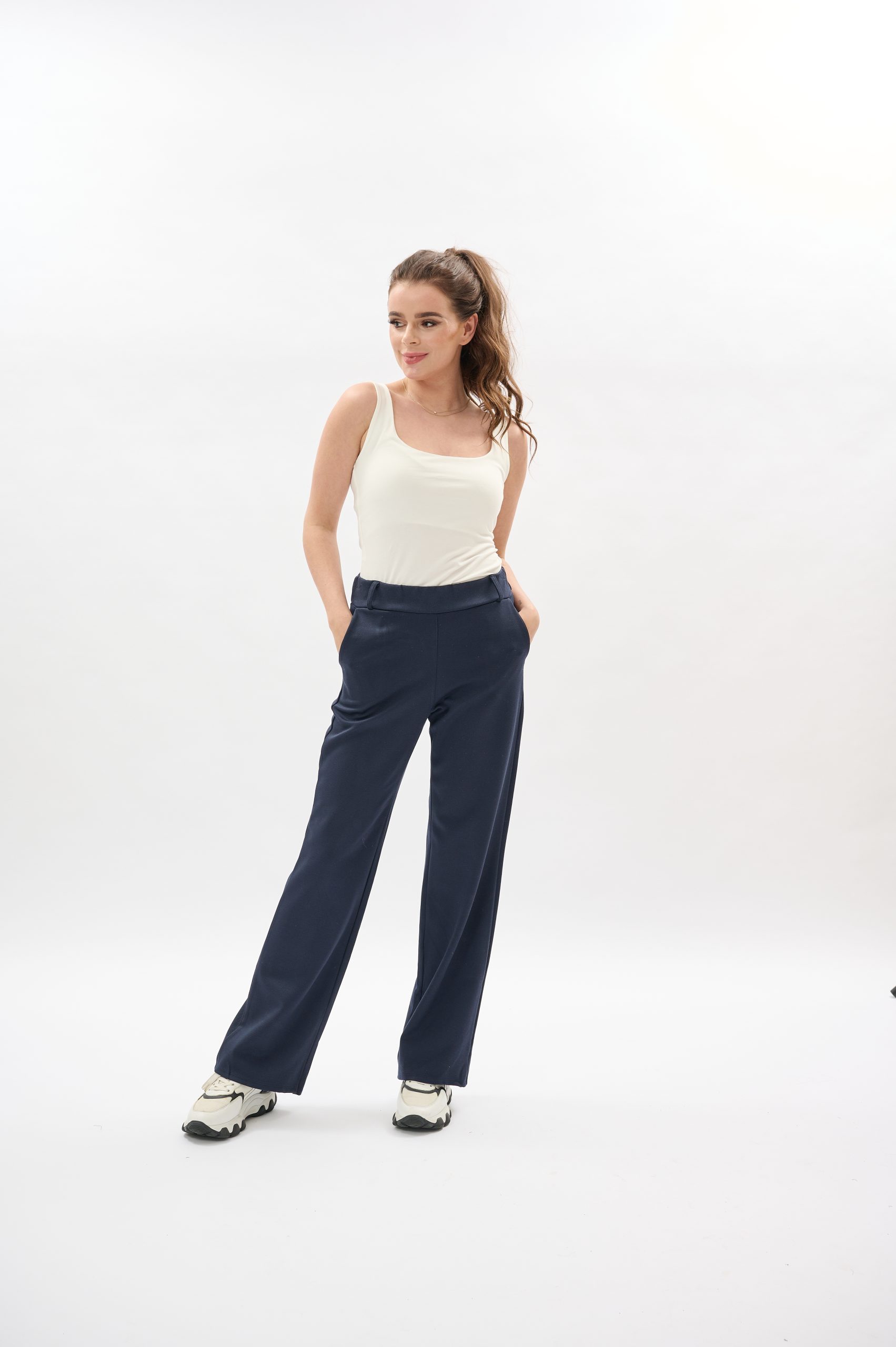 IZ NAIZ broek wijd Twill navy 3868