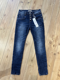 Jewelly jeans met sierknopen