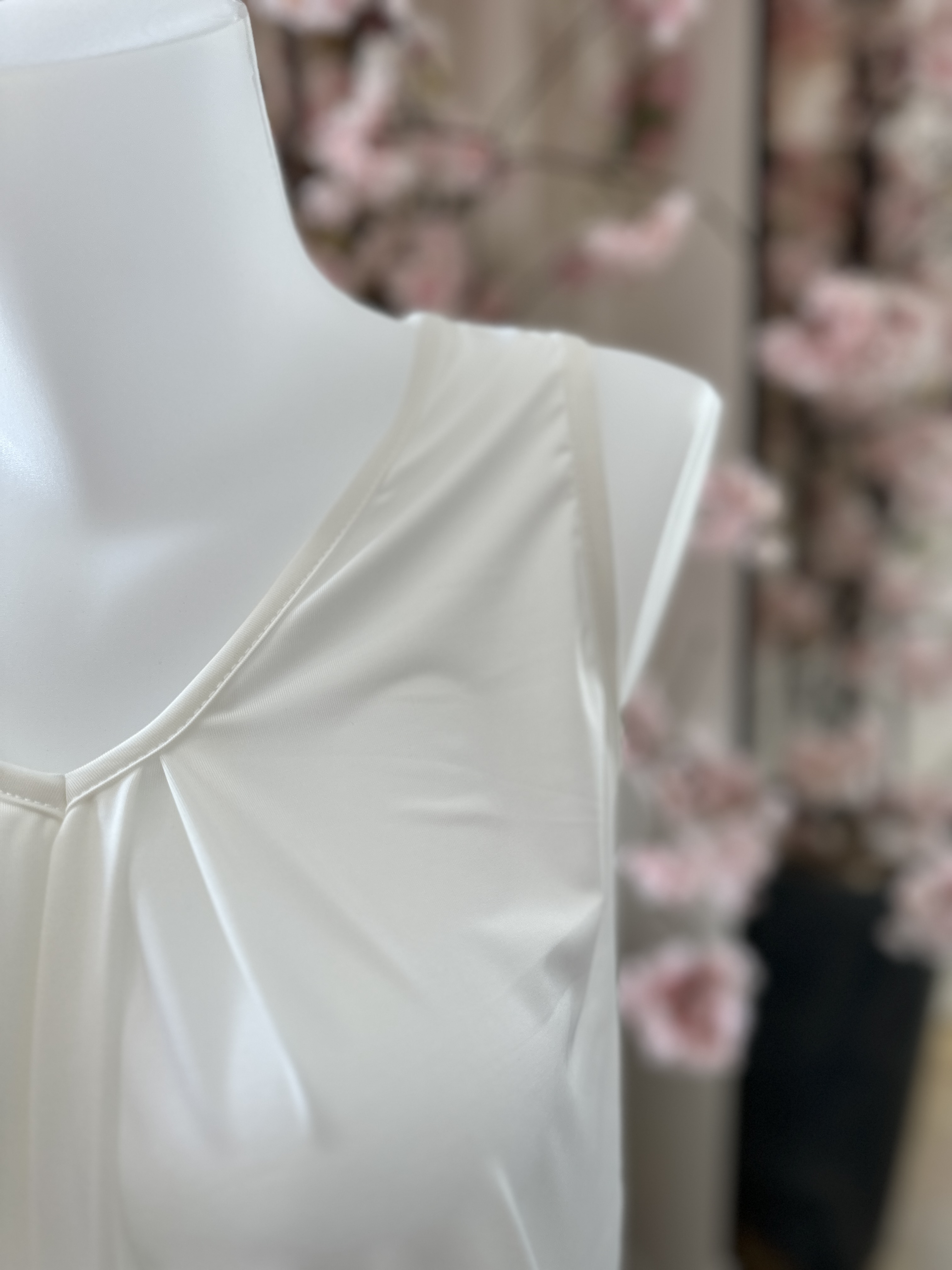 IZ NAIZ V-hals top wit 3382