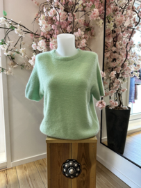 Zacht gebreid truitje met baby alpaca wol - mint
