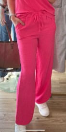 Musthaves by Elja zomerbroek fuchsia
