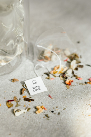 Zakje thee 'With love'