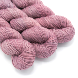 Antique Blush - DK 