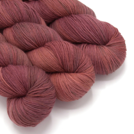 OOAK bruinrood
