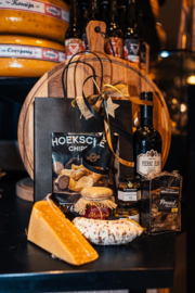 cadeaupakket in een venster tas verpakt..