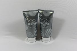 Bodylotion & Showergel in zilverkleurige tube/  Kokosnoot