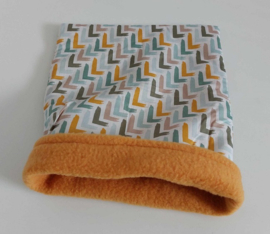 Knuffelzak 20x26 cm oker en mint streepjes
