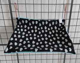 Radiatorhangmat 28x28 zwart met wolkjes