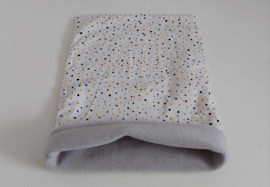 Knuffelzak 34x24cm stippen