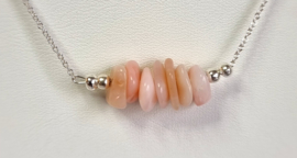 Fijne zilveren ketting met roze maansteen