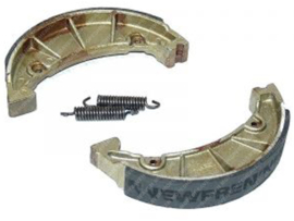 Brake shoes set Front side - Rear side 150mm Hub A-Qaulity Newfren Zündapp