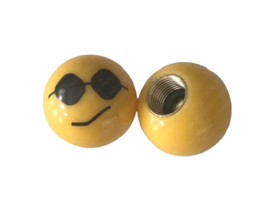 Valve Cap set Smiley Sunglasses 2-Pieces Universal