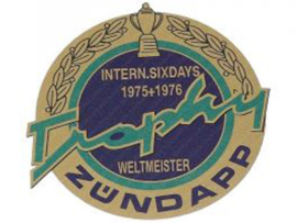 Sticker 75mm x 72mm Gold Throphy 1975 + 1976 Zündapp