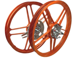 Stervelg set 16 / 17 Inch x 1.35 Compleet Gepoedercoat Oranje Puch Maxi Modellen