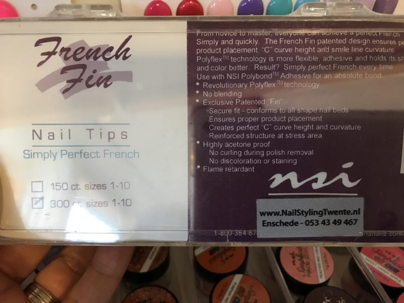 French Fin Nail Tips 300 stuks. Op=op