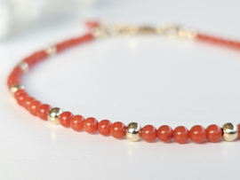 Coral beaded bracelet     925 sterling silver   -   14k goldfilled
