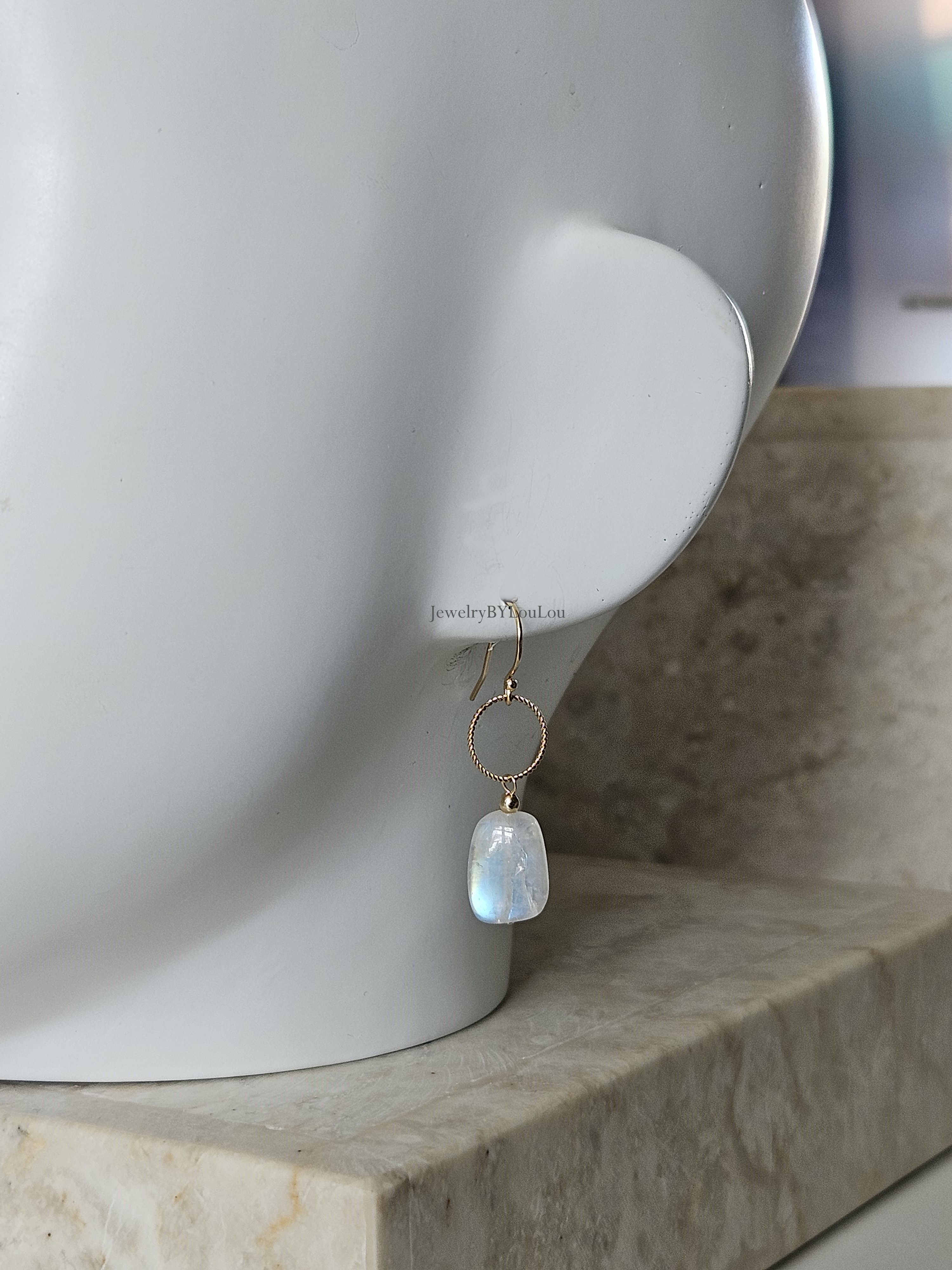 Regenboog Maansteen oorbellen  14k goldfilled