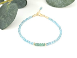 Sky blue Apatiet en Zambiaanse Smaragd edelstenen kralen armband, 14k goldfilled - 925 sterling zilver