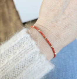 Coral beaded bracelet     925 sterling silver   -   14k goldfilled