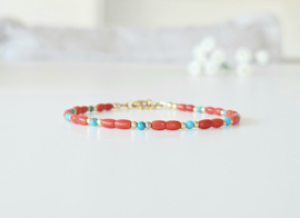 Rode diepzee Koraal en Turquoise kralen armband, 14k goldfilled - 925 sterling zilver