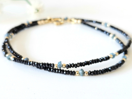 Zwarte Spinel en ruwe blauwe diamanten kralen ketting, 14k goldfilled - 925 zilver