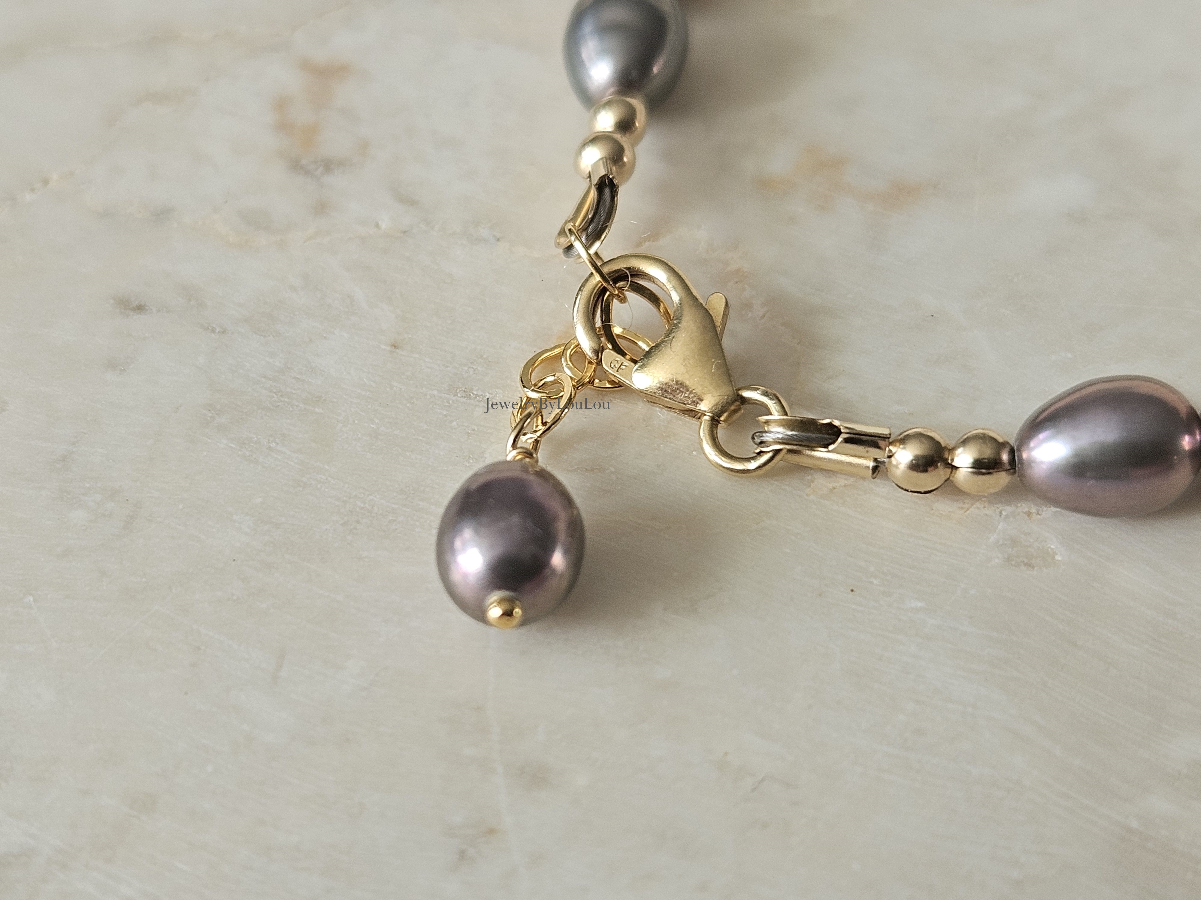 Taupe kleurige zoetwaterparel kralen armband ,  925 sterling zilver - 14k goldfilled
