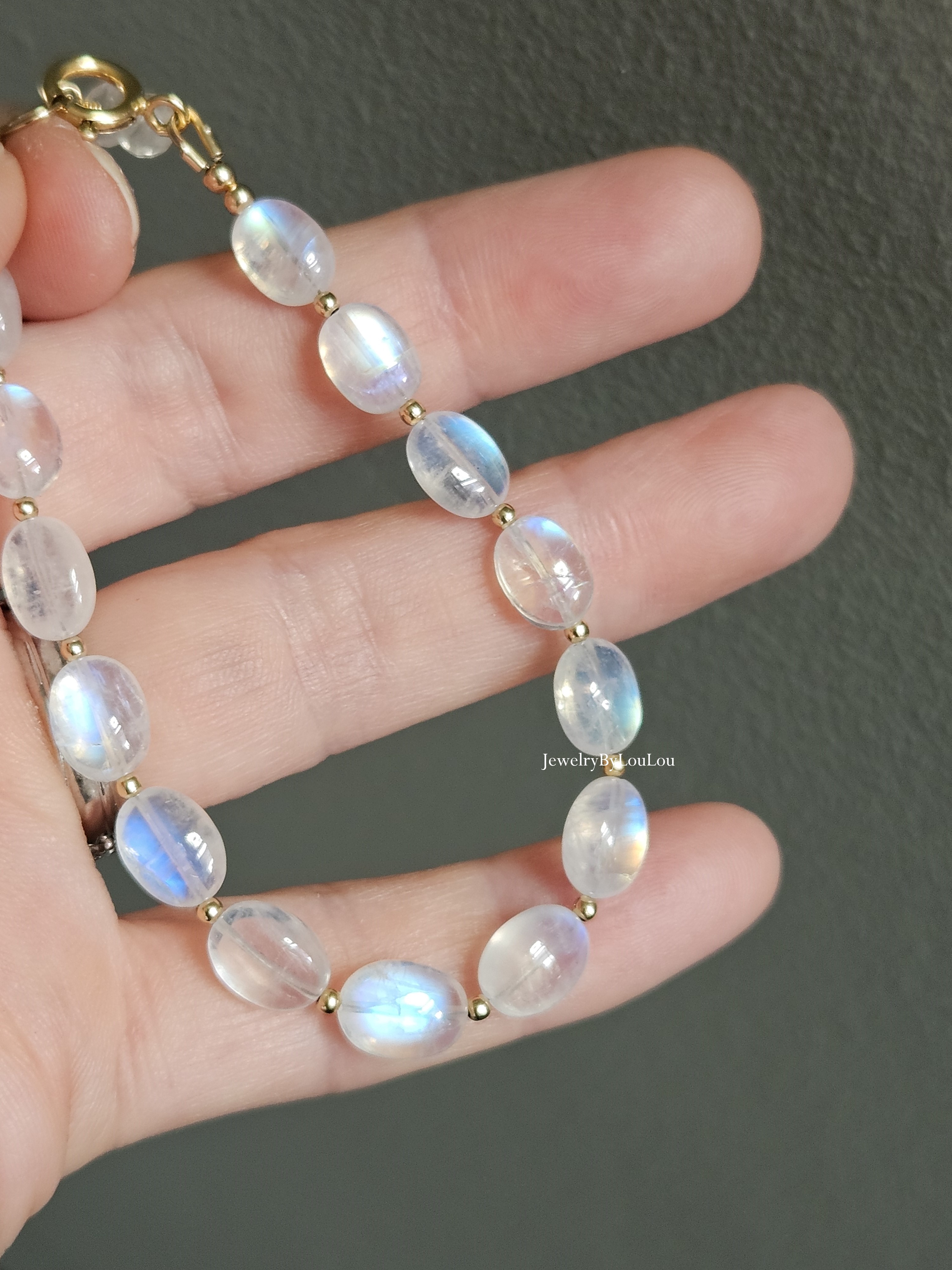 AAA+ Moonstone bracelet, 14k goldfilled & 925 sterling silver